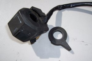 LEFT HAND SWITCH ASSEMBLY 95 Suzuki Katana GSX600F