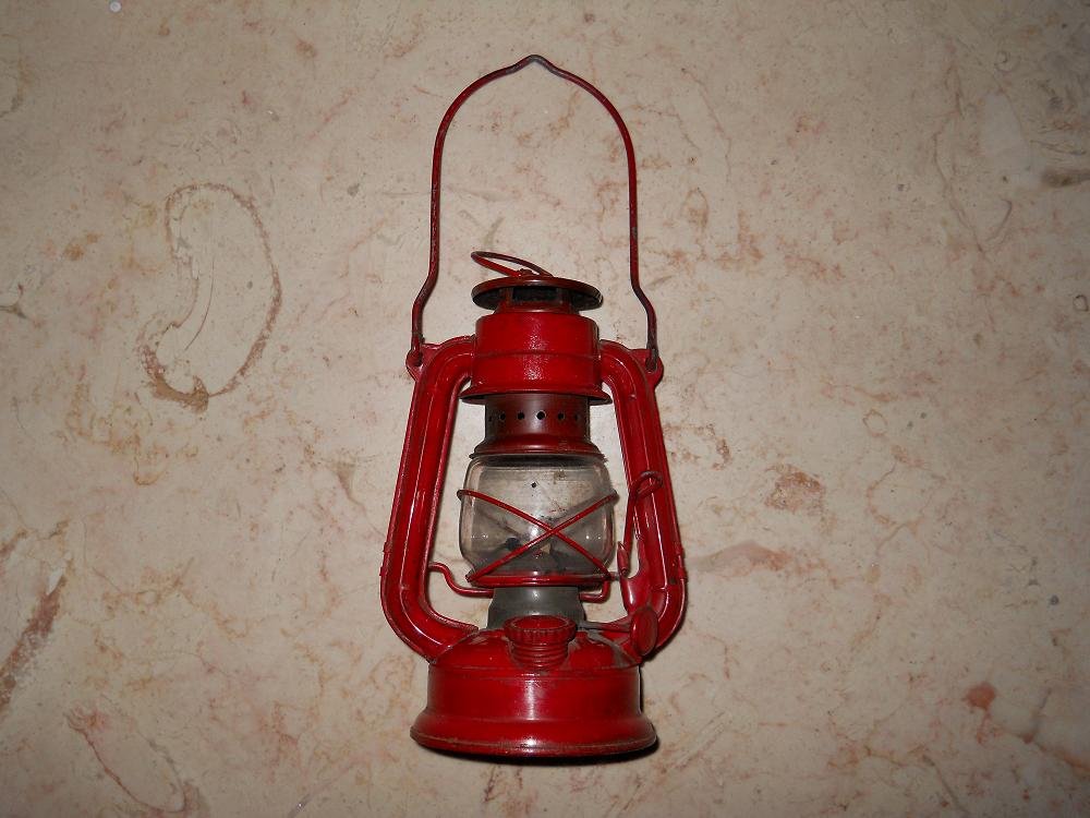 Winged Wheel Metal Oil Lantern 350 Red Japan