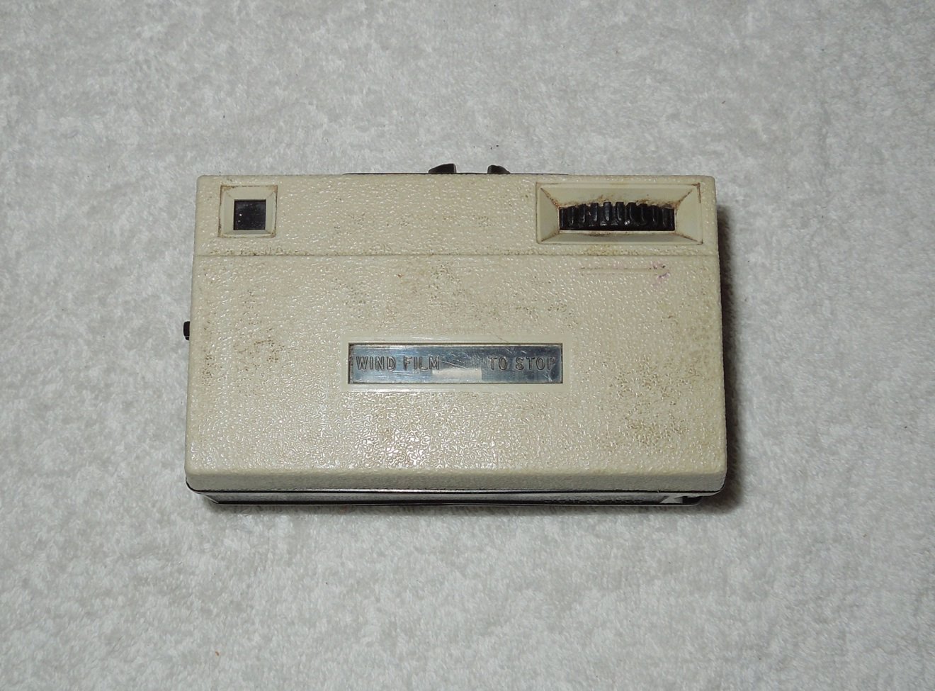 Keystone 425X EE Electric Eye Camera Uses 126 Film USA Vintage