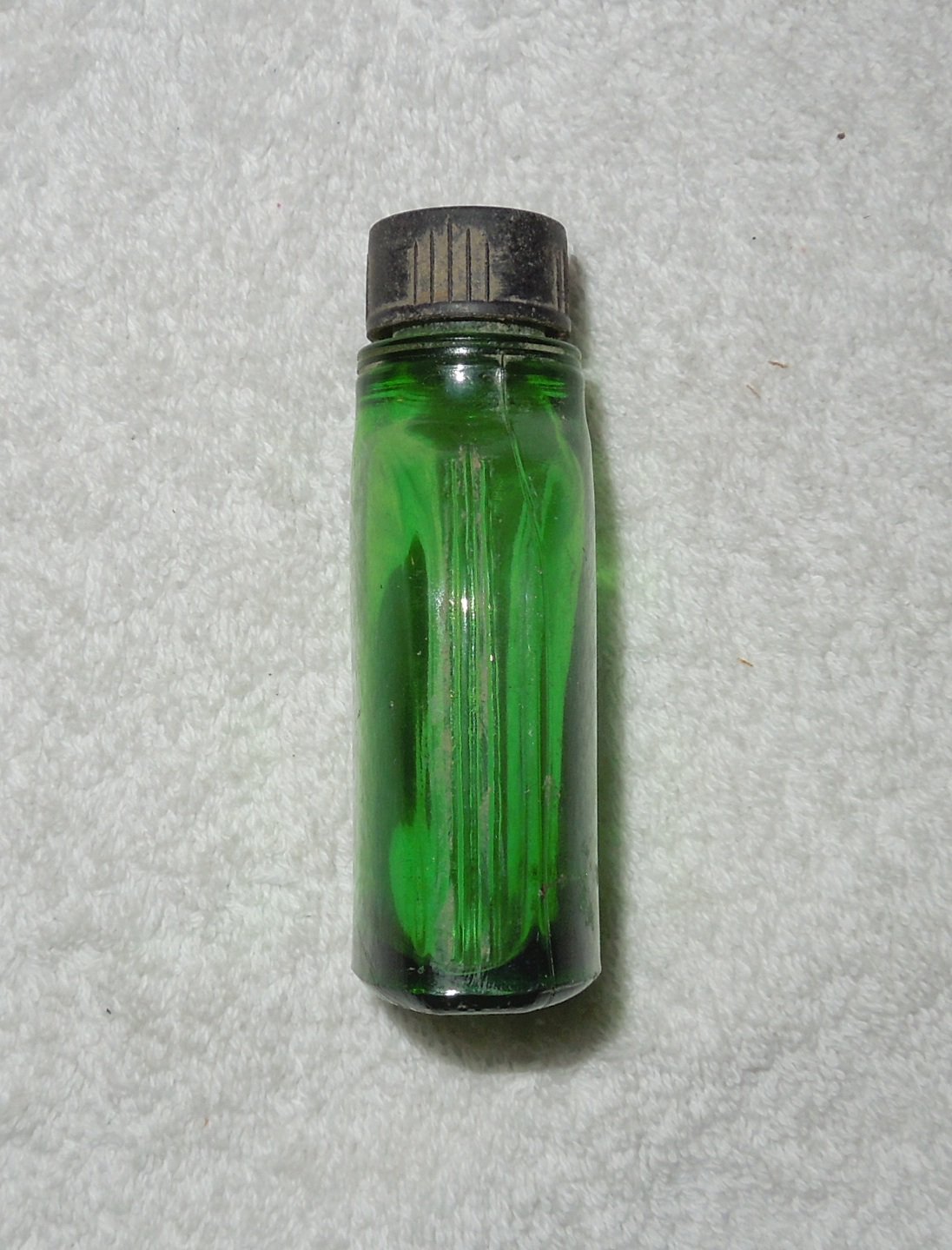 Small Green Glass Bottle - Includes Screw On Lid With Glass Stirrer ...