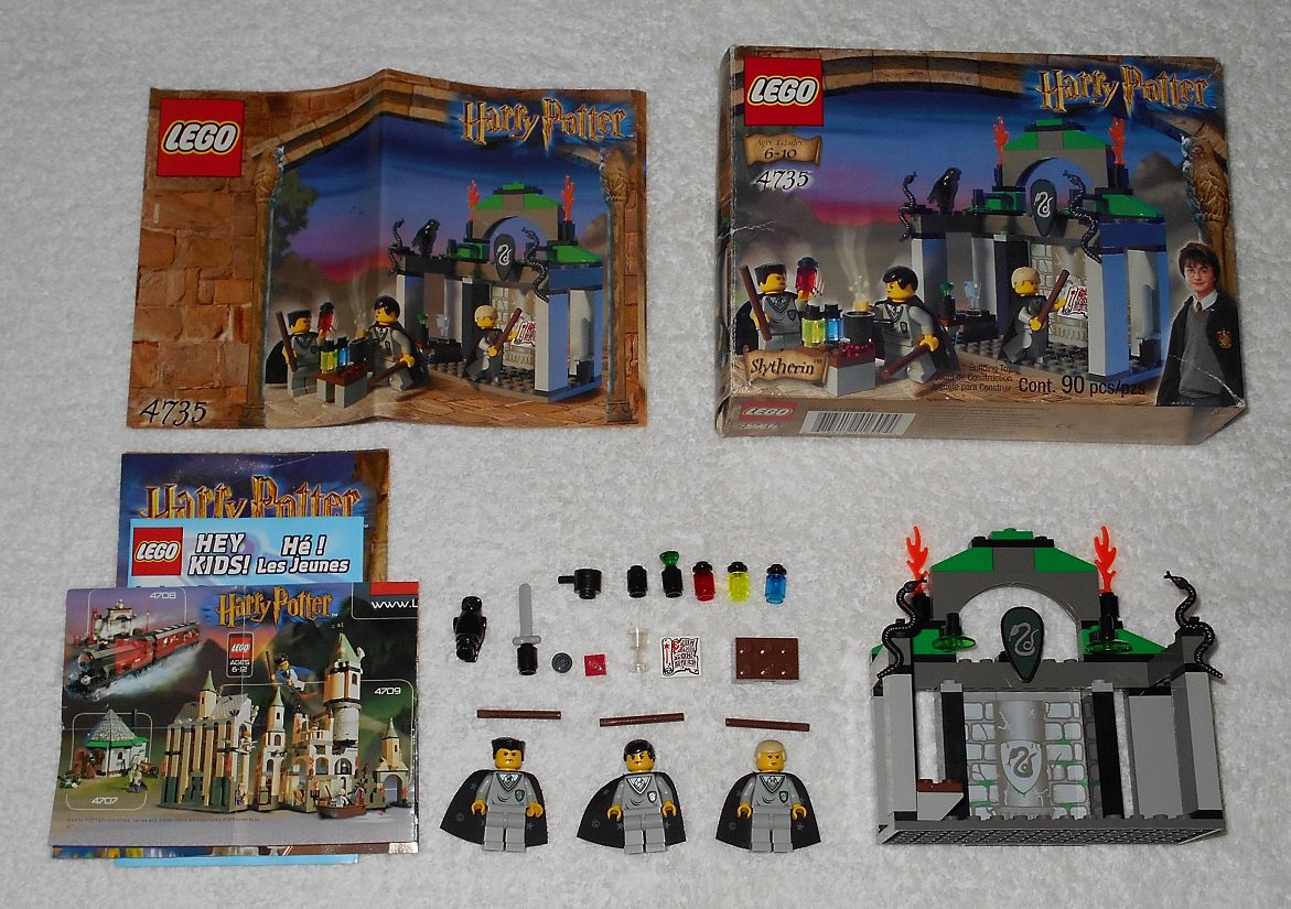Lego Harry Potter INSTRUCTION BOOK FOR SET 4735 SLYTHERIN