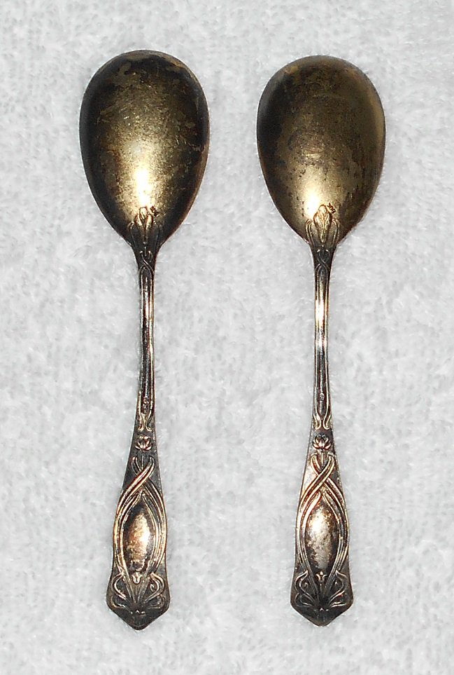 BOC Silver Plated Sugar Spoons Set Of 2 Ribbons & Flowers Pattern