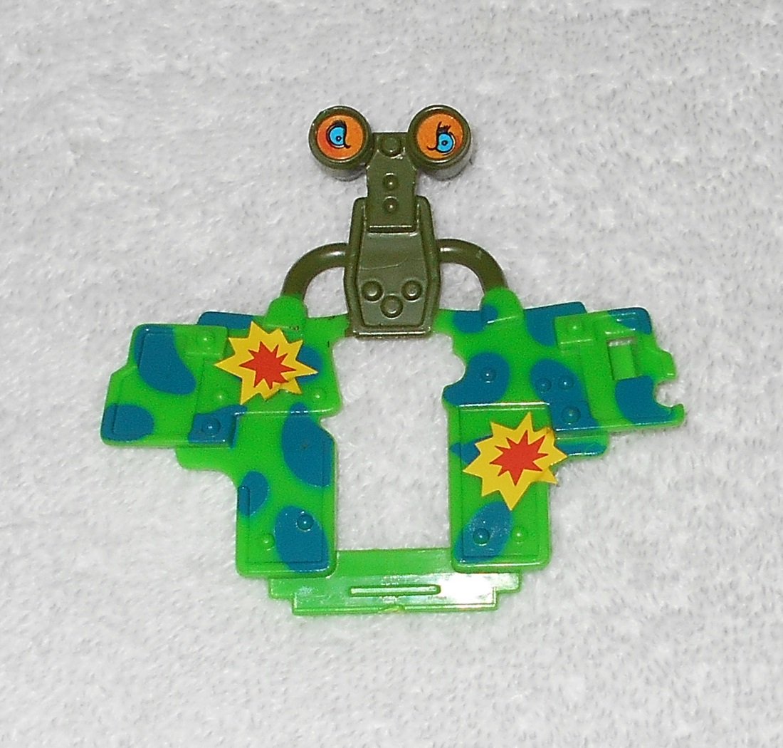 Turtle Armor From Sewer Seltzer Cannon 5601 - TMNT Teenage Mutant Ninja Turtles - Playmates 1990