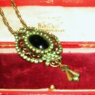 EMERALD STONE & FILIGREE DROP AND HEAVY CHAIN 24" SUPER