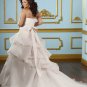 V0134 New Arrival Sweetheart Orgnaza A-line Court Train Plus Size Wedding Dresses 2012