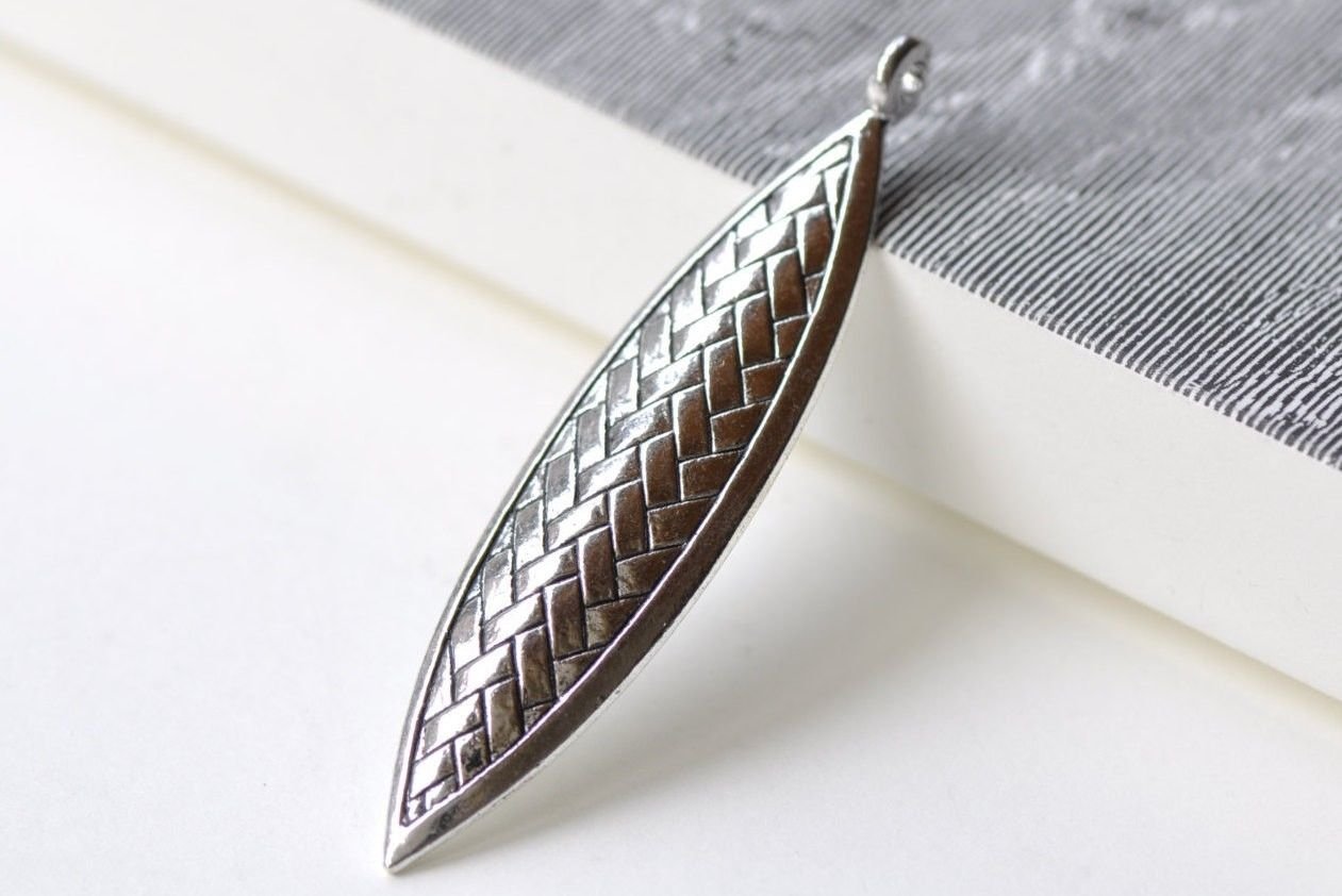 Antique Silver Marquise Leaf Charms Pendants Set of 8 A8038