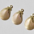 50 pcs Raw Brass Tiny Scallop Shell Charms Stamping Embellishments A8977