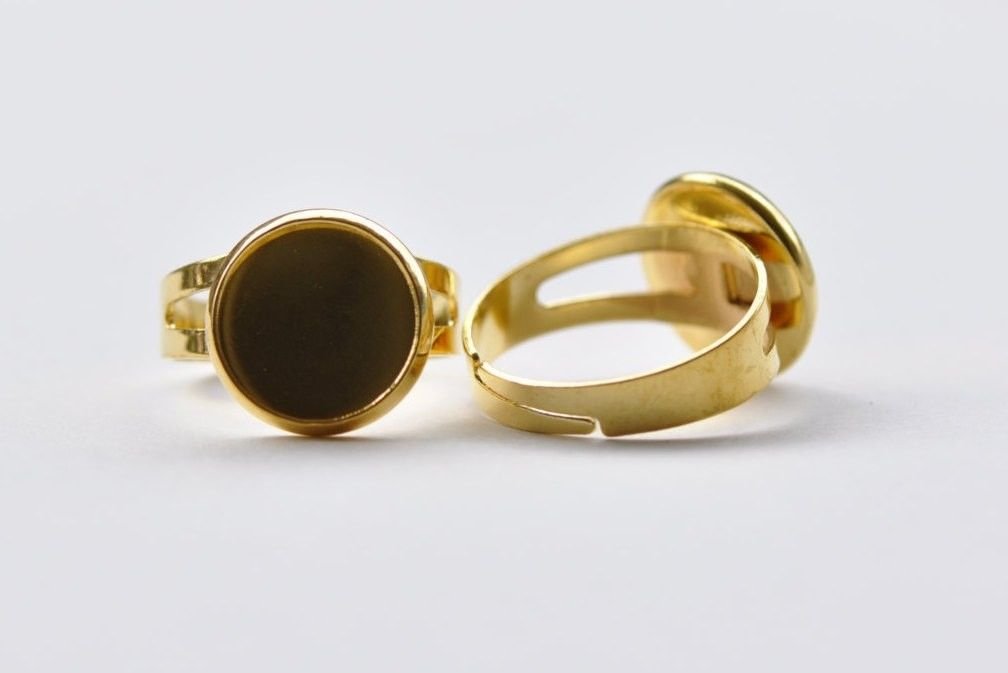 10 pcs Gold Plated Ring Blanks 12mm Round Cabochon A8556