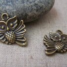 10 pcs Antique Bronze Owl Charms Double Sided  17x20mm A100