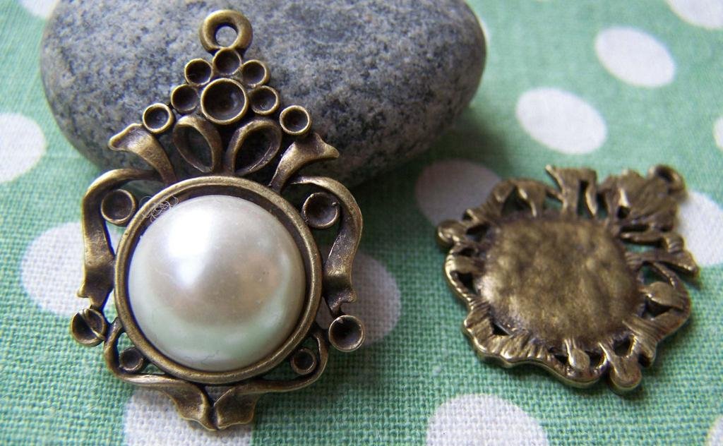 10 pcs Antique Bronze Pendant Tray Match 14mm Cabochon  A3167