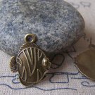 30 pcs of Antique Bronze Tropical Fish Charms 16x20mm A4606