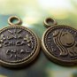 20 pcs Antique Bronze Lovely Princess Round Charms 16mm A4001