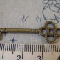 10 pcs Antique Bronze Skeleton Key Pendant Charms A5426