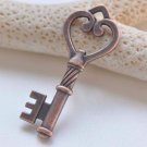 10 pcs Antique Copper Skeleton Key Charms Pendants A3534