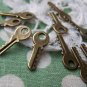 20 pcs Antique Bronze Lovely Key Charms 7x18mm A167