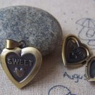 2 pcs of Antique Bronze Brass Sweet Heart Photo Locket  A4332