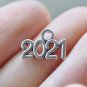 30 pcs Antique Silver New Year 2021 2022 Charms 10x13mm 30pcs 2022 A6662