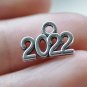 30 pcs Antique Silver New Year 2021 2022 Charms 10x13mm 30pcs 2022 A6662