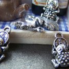 10 pcs Antique Silver Lucky Money Toad Frog Charms 11x17mm A1365