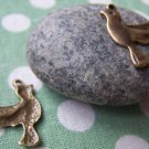 20 pcs of Antique Bronze Lovely Bird Charms 15x21mm A262