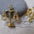 20 pcs of Gold Tone Balance Scale Charms 17x22mm A7283