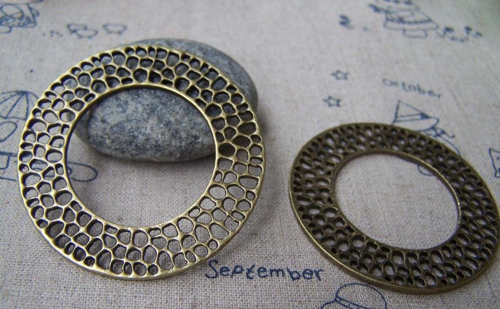 6 pcs Antique Bronze Round Multiple Hole Ring Pendant A313
