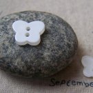 20 pcs of White Butterfly Plastic Buttons 12mm A5740