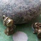 10 pcs of Antique Bronze Baby Give Me A Hug Charms 7x14mm A728