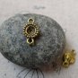 50 pcs Antique Gold Flower Round Connector Charms A6489