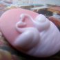 10 pcs Resin Oval White Swan On Pink Cameo 18x25mm A4052