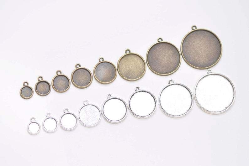 Antique Bronze/Silver Round Cameo Base Setting One Sided 16mm / Antique Bronze
