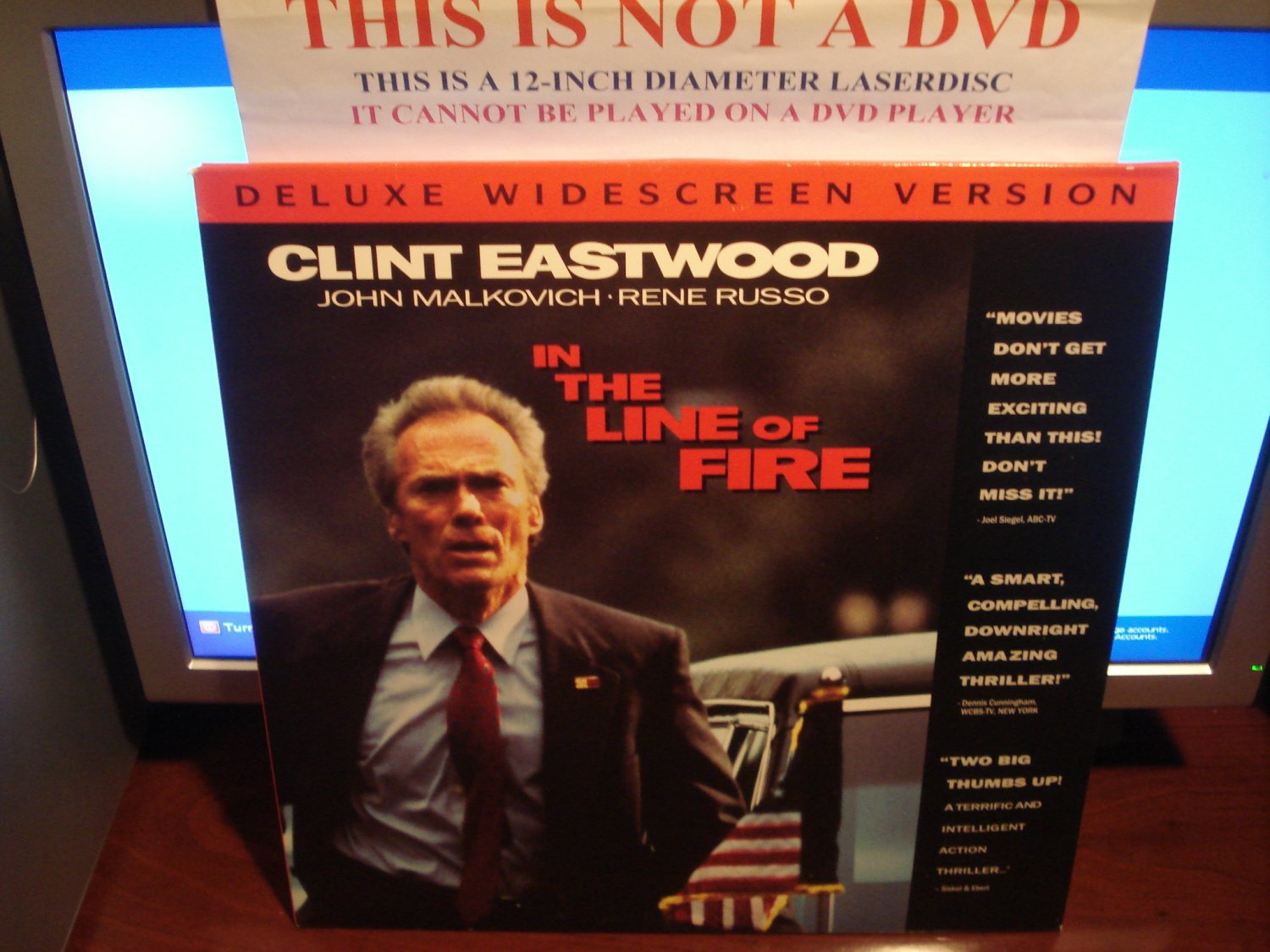 Laserdisc IN THE LINE OF FIRE 1993 Clint Eastwood Lot#2 DLX LTBX LD ...