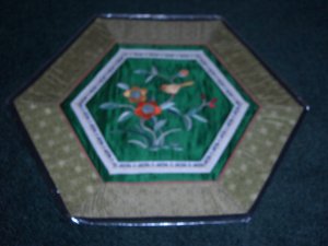 HEXAGON Tapestry with BIRD & FLOWERS   *** FREE SHIPPING ***