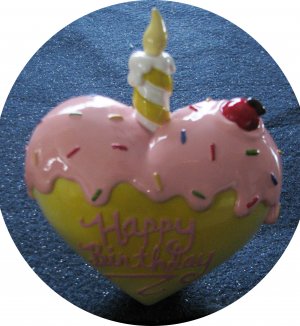 Ceramic/Pottery Heart Shape HAPPY BIRTHDAY Home Decor