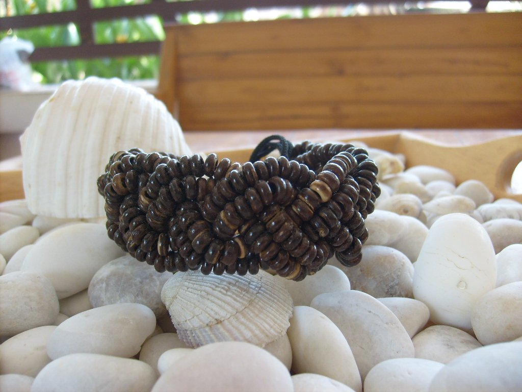 coconut wristlet handicrafts , Bracelets,coconut shell jewelry