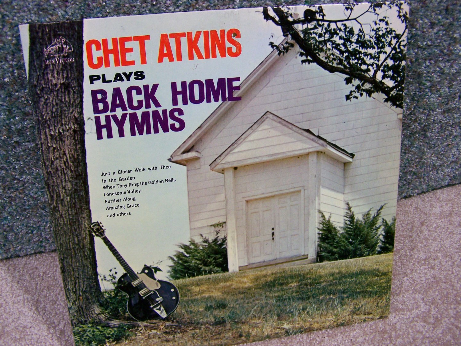 Chet Atkins plays - Back Home Hymns
