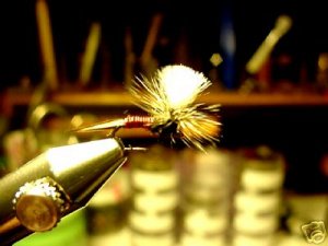 1 Dzn -  Parachute Red Copper John -  Assortment  Trout