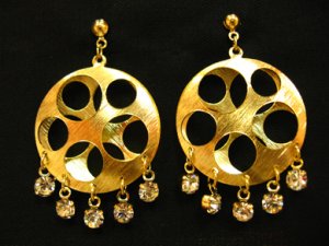 Gold Round w Holes Earrings