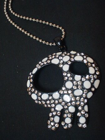 What the hell is this Black Necklace