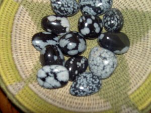 Snowflake Obsidian - for recognizing old habits, protection from emotional harm and grounding