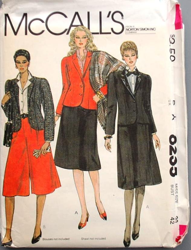 McCall's 8235 vintage 1982 pattern tuxedo jacket, skirt, culottes. Bust 42