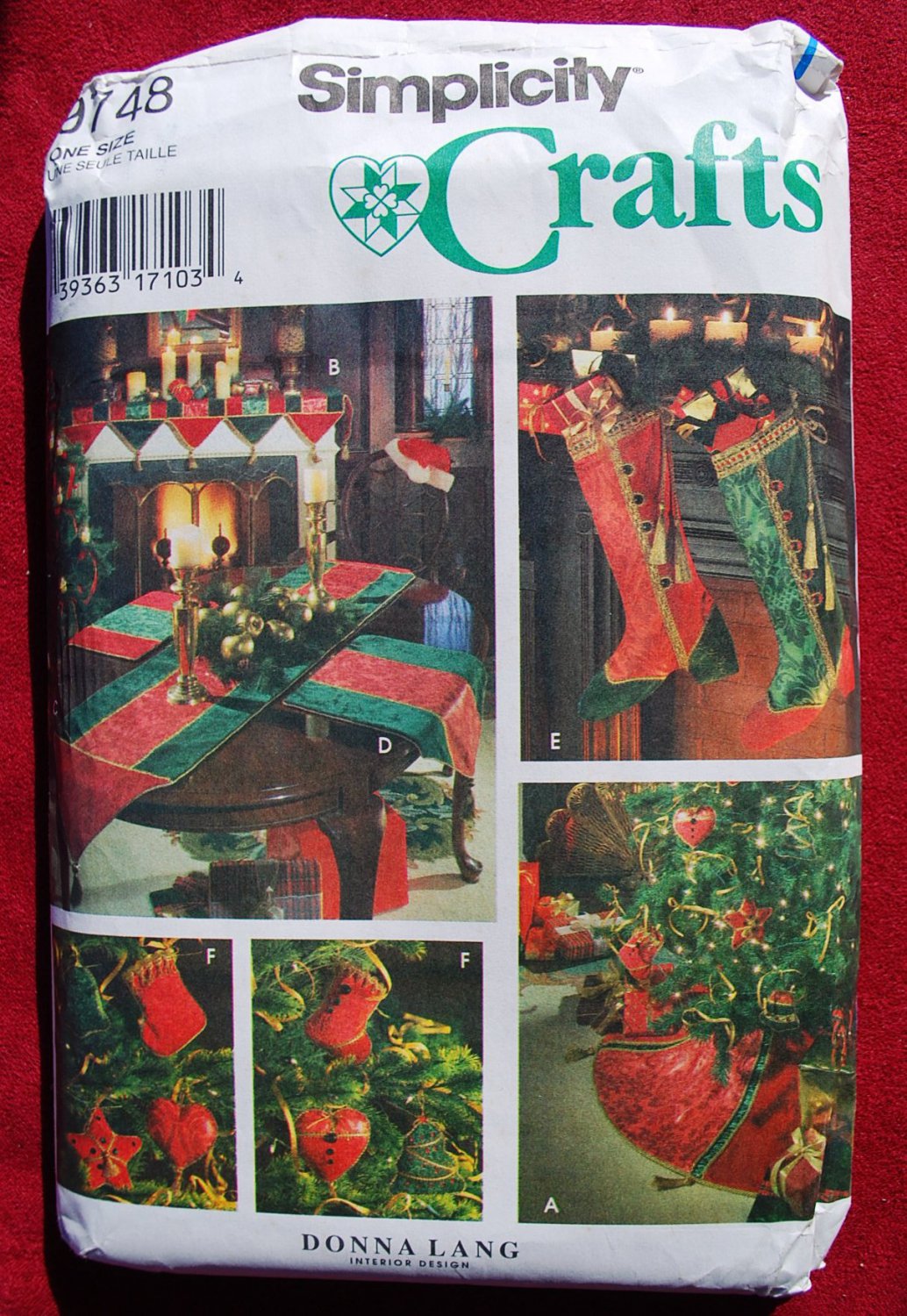 Simplicity 9748 Christmas Crafts By Donna Lang Treeskirt Stocking Mantlescarf