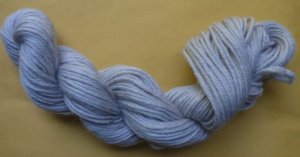 100%  wool yarn, worsted wt, silver gray,   1 skein