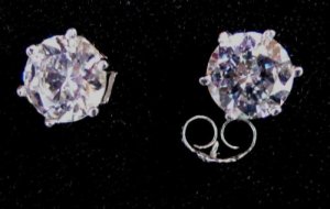 one pair 925 silver cz stud  earrings, 6 mm