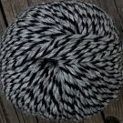Pure wool yarn Iceland extra bulky weight black & gray