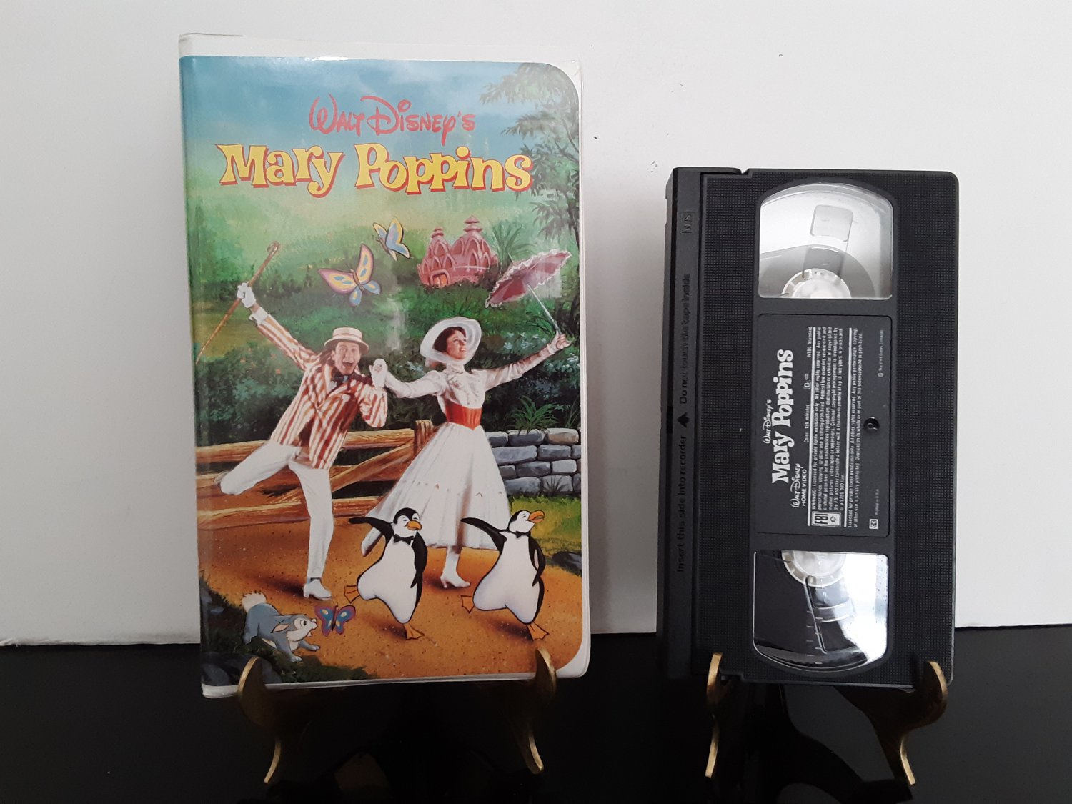 Julie Andrews - Dick Van Dyke - Disney's "Mary Poppins"   VHS