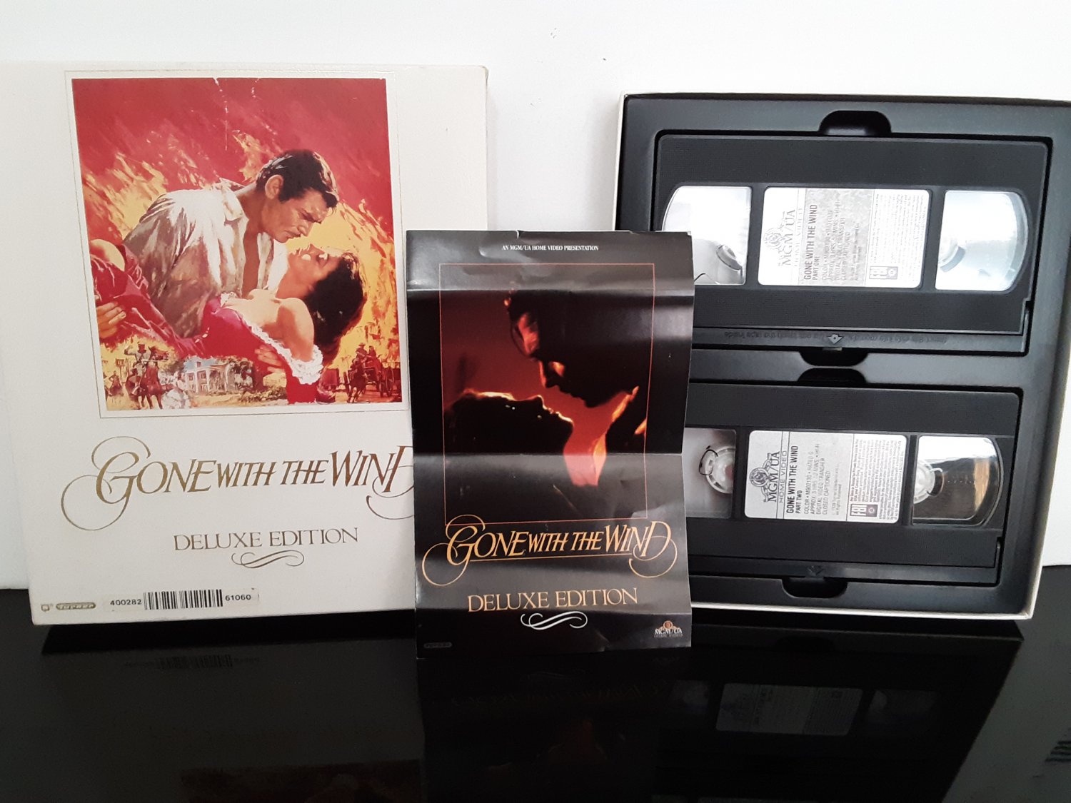 Gone With The Wind - Deluxe Edition - 2 Tape Set - Circa 1990 - VHS Tapes