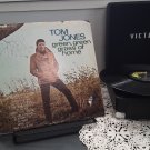 Tom Jones - Green Green Grass Of Home - Circa 1967