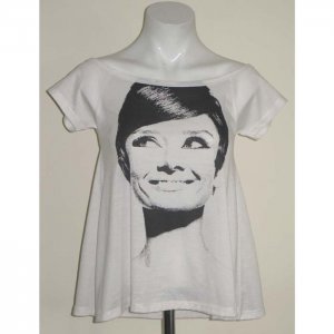 AUDREY HEPBURN... Cute Flare Top