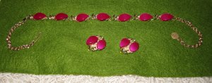 Vintage necklace & clip-on earrings set plum color